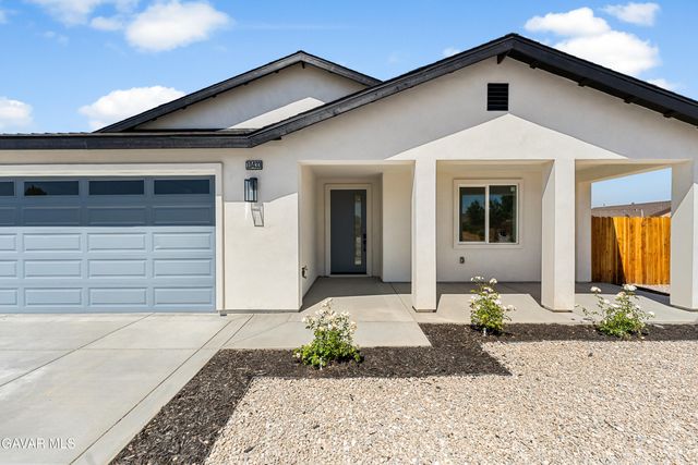 10433 Trumbull Street, California City, CA 93505