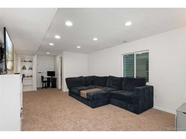 10051 Truckee St, Commerce City, CO 80022