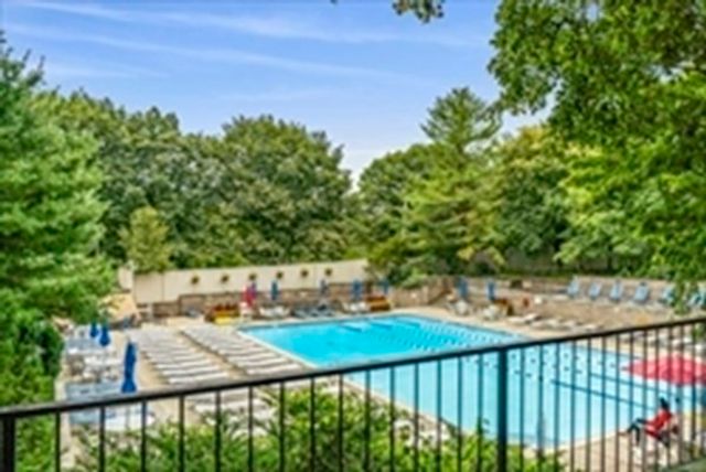 44 Washington Street 514, Brookline, MA 02445