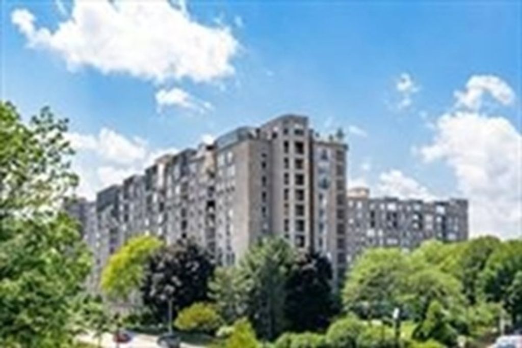 44 Washington Street 514, Brookline, MA 02445