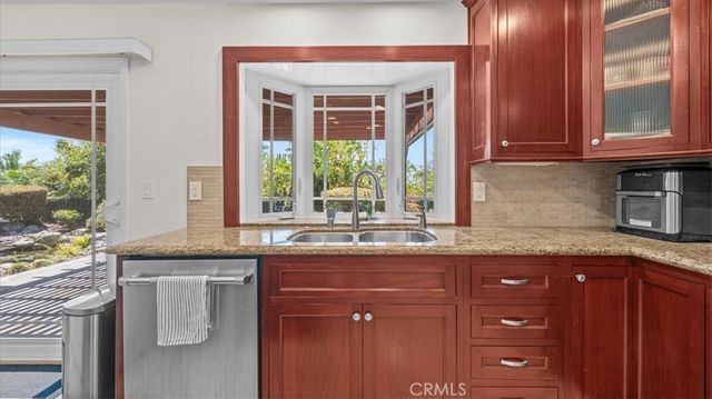 1380 W 14th Street, Upland, CA 91786