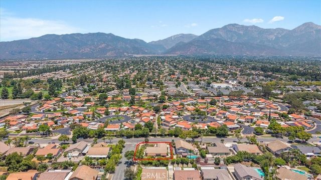 1380 W 14th Street, Upland, CA 91786