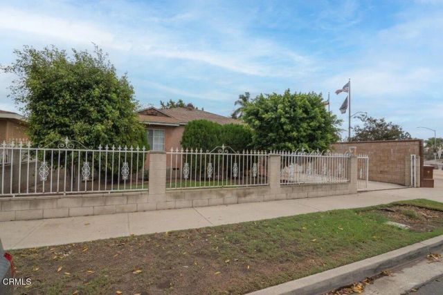 10942 Cedar Street, Stanton, CA 90680