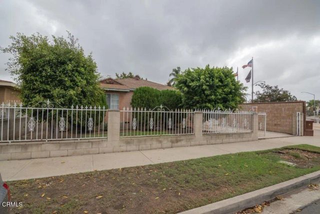 10942 Cedar Street, Stanton, CA 90680