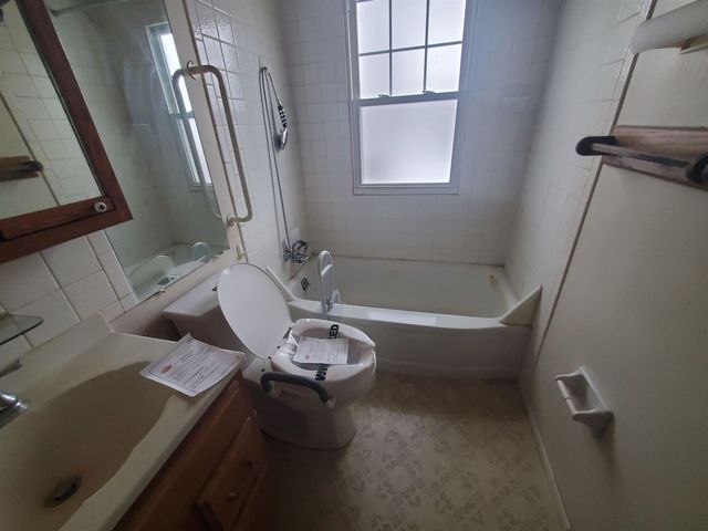 1517 32nd Street, Rock Island, IL 61201