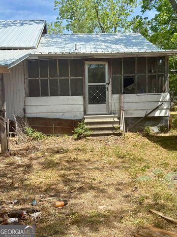 317 Poplar Street, Swainsboro, GA 30401