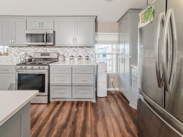 2709 County Road 463, Elgin, TX 78621