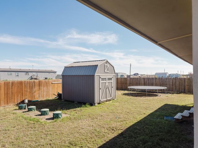 2709 County Road 463, Elgin, TX 78621