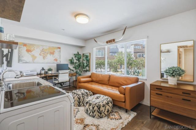 4100 Voltaire St 101, San Diego, CA 92107
