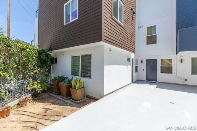 4100 Voltaire St 101, San Diego, CA 92107