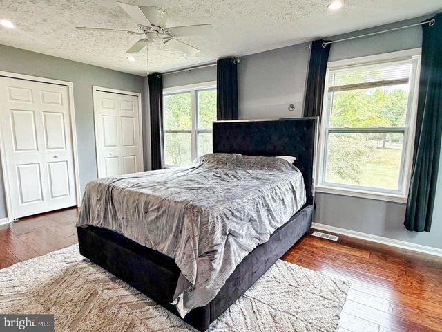 6041 RED WOLF PL, Waldorf, MD 20603