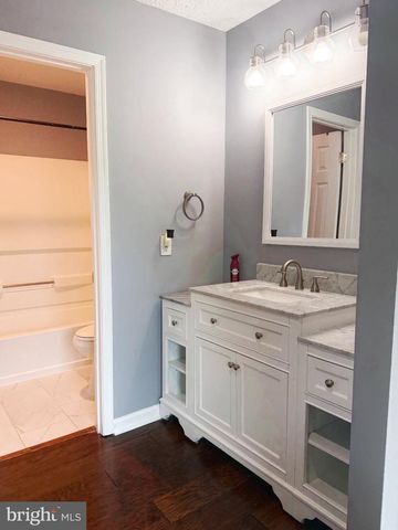 6041 RED WOLF PL, Waldorf, MD 20603
