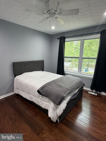 6041 RED WOLF PL, Waldorf, MD 20603