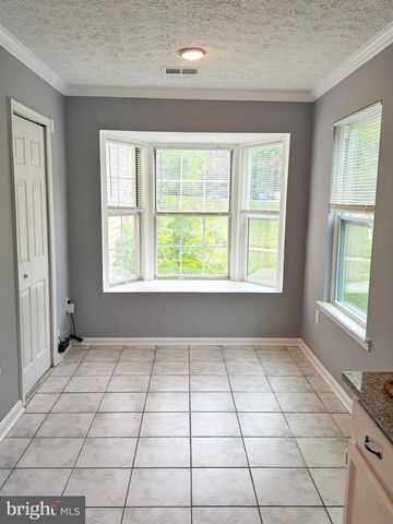 6041 RED WOLF PL, Waldorf, MD 20603