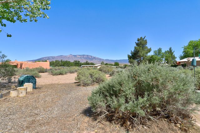 106 Kepler Court, Corrales, NM 87048