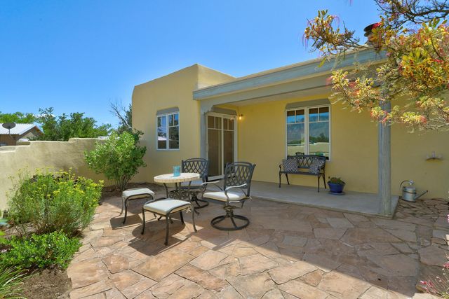 106 Kepler Court, Corrales, NM 87048