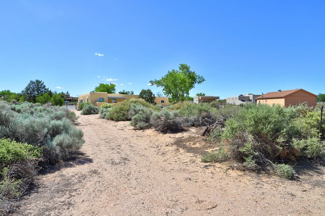 106 Kepler Court, Corrales, NM 87048