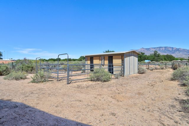 106 Kepler Court, Corrales, NM 87048