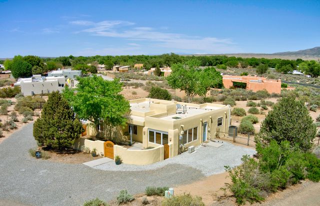 106 Kepler Court, Corrales, NM 87048