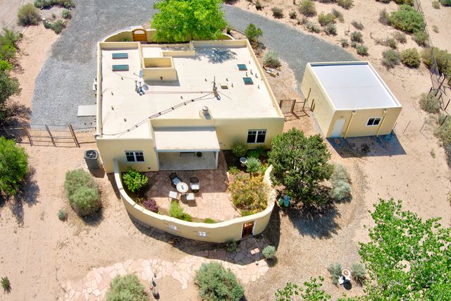 106 Kepler Court, Corrales, NM 87048