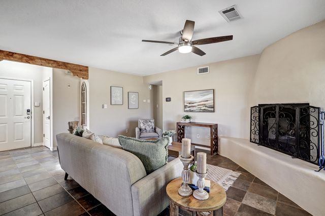 106 Kepler Court, Corrales, NM 87048