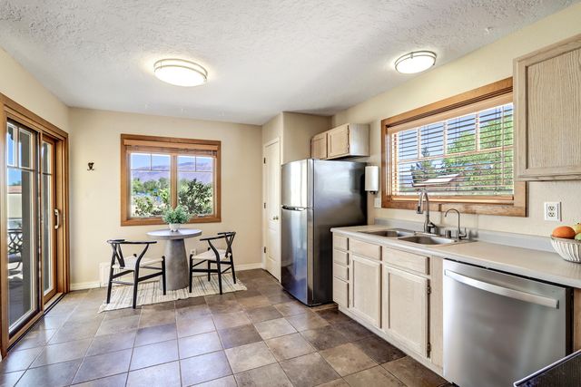 106 Kepler Court, Corrales, NM 87048
