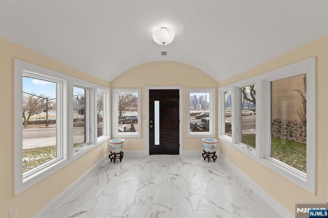 855-859 Boulevard, Weehawken, NJ 07086