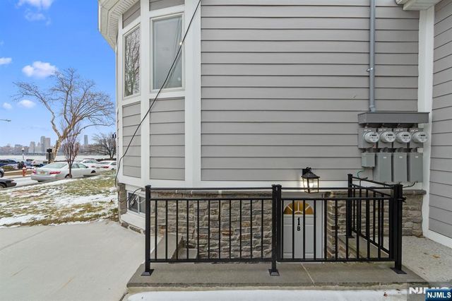 855-859 Boulevard, Weehawken, NJ 07086