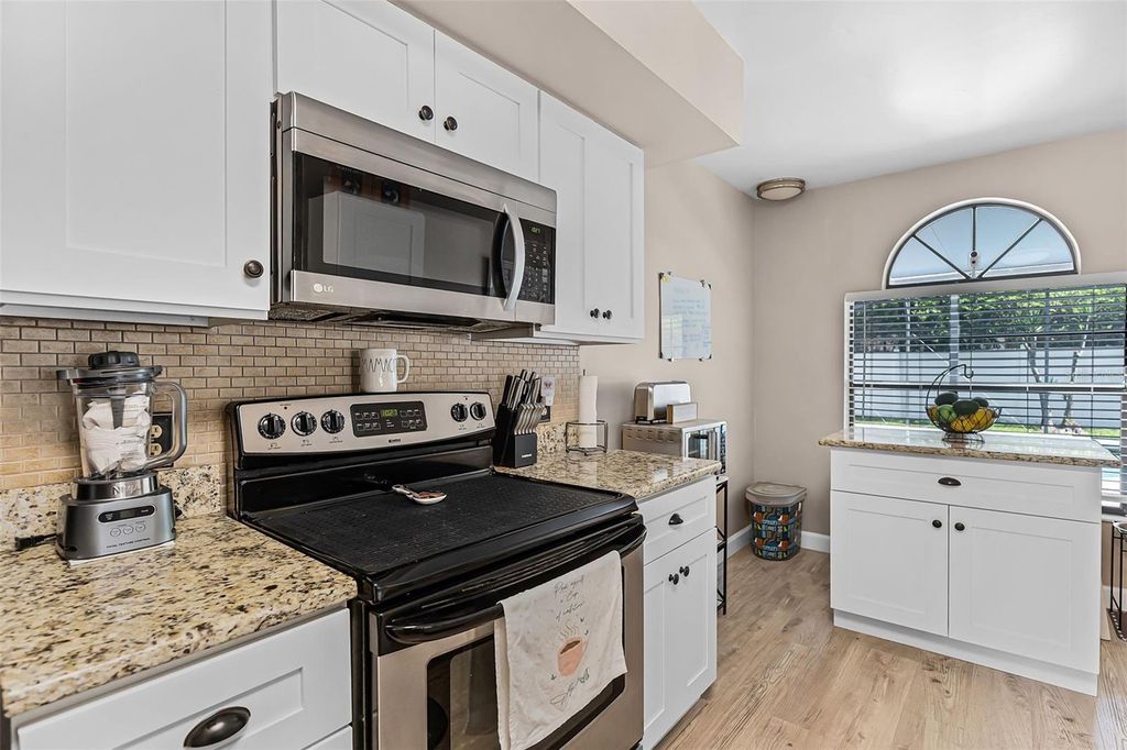 Image 24 of property listing at 754 BIRGHAM PLACE, Lake Mary, FL 32746