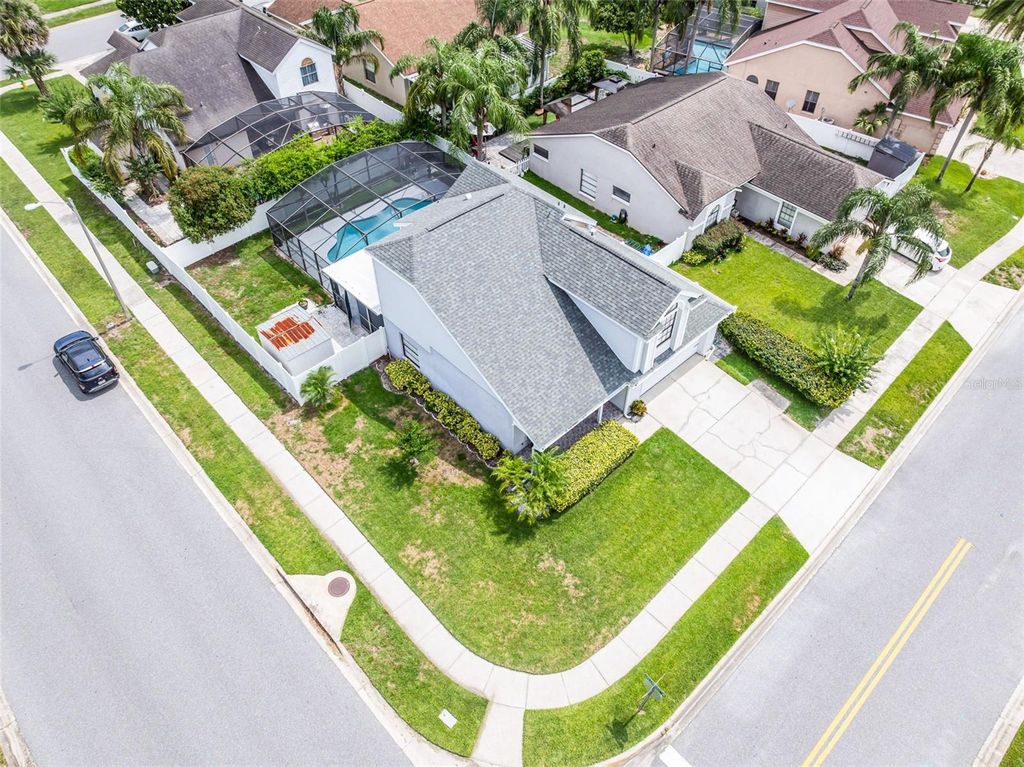 Image 42 of property listing at 754 BIRGHAM PLACE, Lake Mary, FL 32746