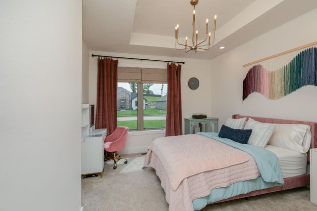 6139 S Dollison Avenue, Springfield, MO 65810