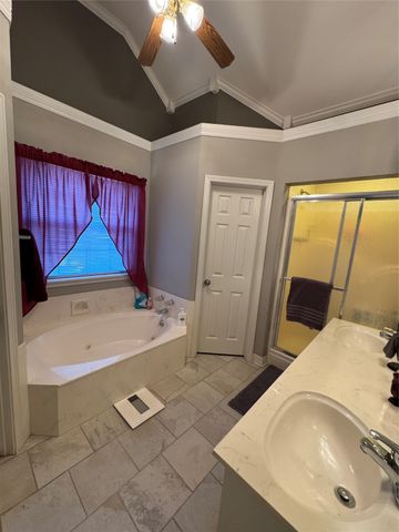 4930 Beechwood Hills Drive, Shreveport, LA 71107