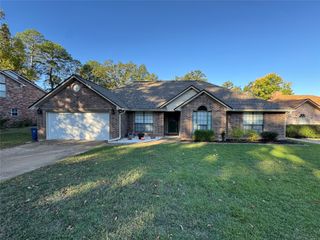 4930 Beechwood Hills Drive, Shreveport, LA 71107