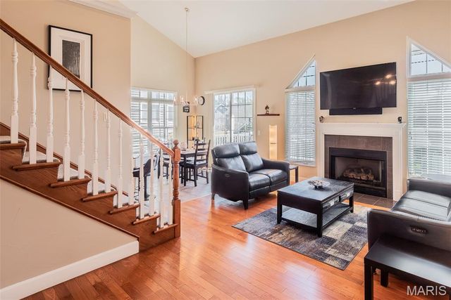 197 Woodland Place Court, St Charles, MO 63303