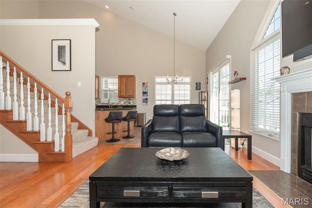 197 Woodland Place Court, St Charles, MO 63303