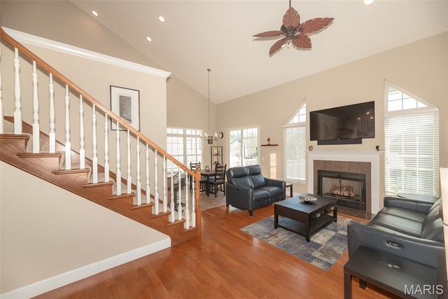 197 Woodland Place Court, St Charles, MO 63303