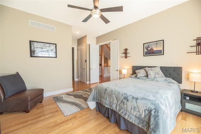 197 Woodland Place Court, St Charles, MO 63303