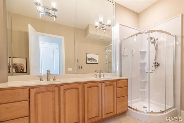 197 Woodland Place Court, St Charles, MO 63303