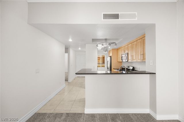 230 East Flamingo Road 414, Las Vegas, NV 89169