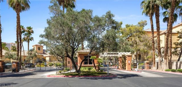 230 East Flamingo Road 414, Las Vegas, NV 89169