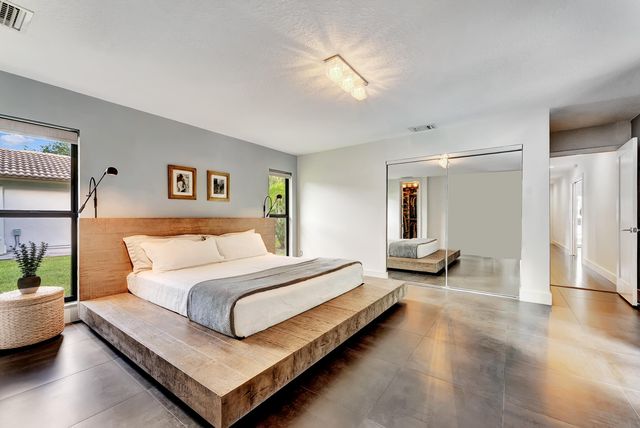 2425 NW 26th Street, Boca Raton, FL 33431