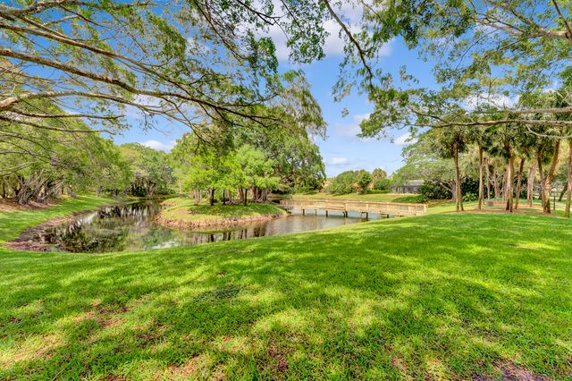 2425 NW 26th Street, Boca Raton, FL 33431