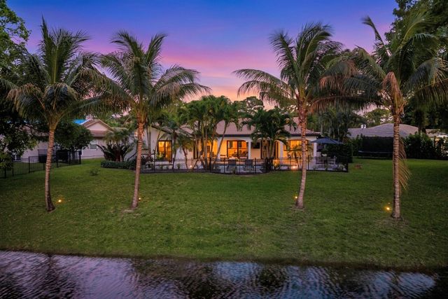 2425 NW 26th Street, Boca Raton, FL 33431