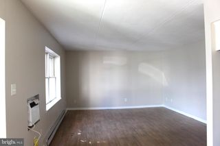 45 EISENHOWER DR #B-1, Chambersburg, PA 17201