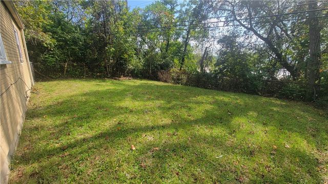 2069 Mazette Pl, Ingram, PA 15205