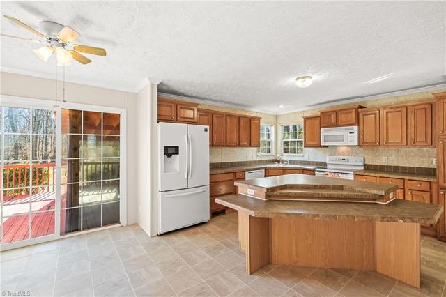 7182 NC Highway 49 N, Liberty, NC 27298