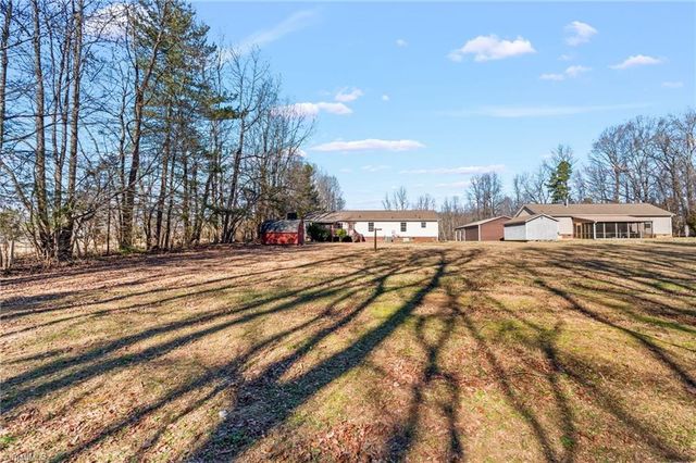 7182 NC Highway 49 N, Liberty, NC 27298