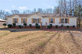 7182 NC Highway 49 N, Liberty, NC 27298