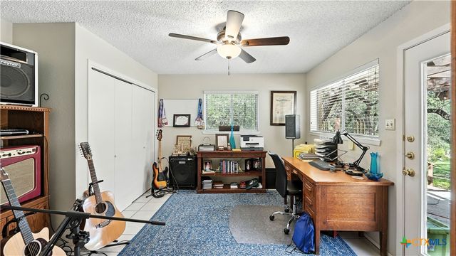 781 Mary Preiss Drive, New Braunfels, TX 78132