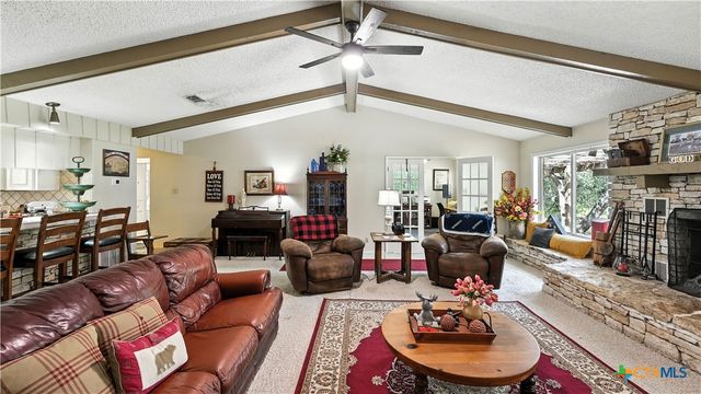781 Mary Preiss Drive, New Braunfels, TX 78132